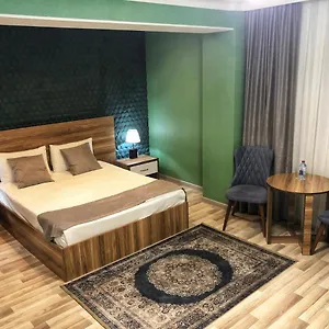 3* Otel Gallery Lux